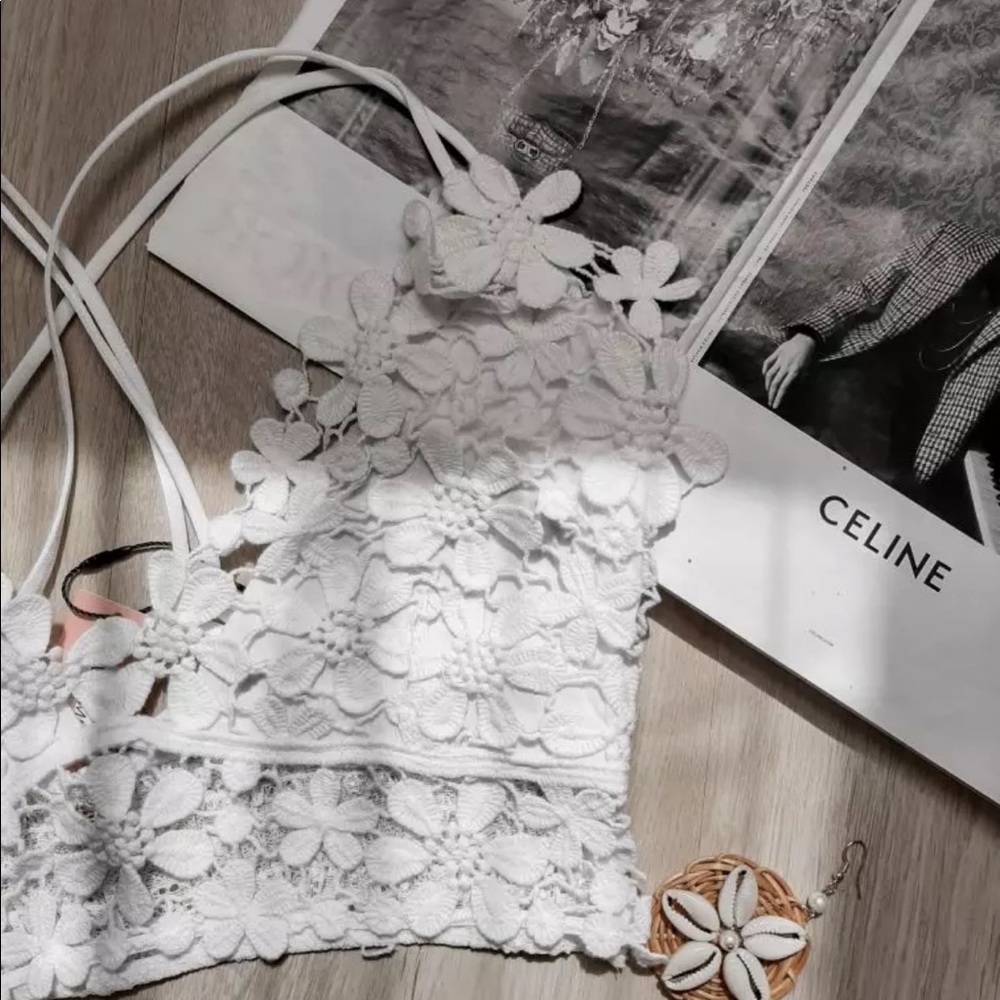 Pure Blanc Daisies Cotton Crochet Lace Bralette - Picture 10 of 11